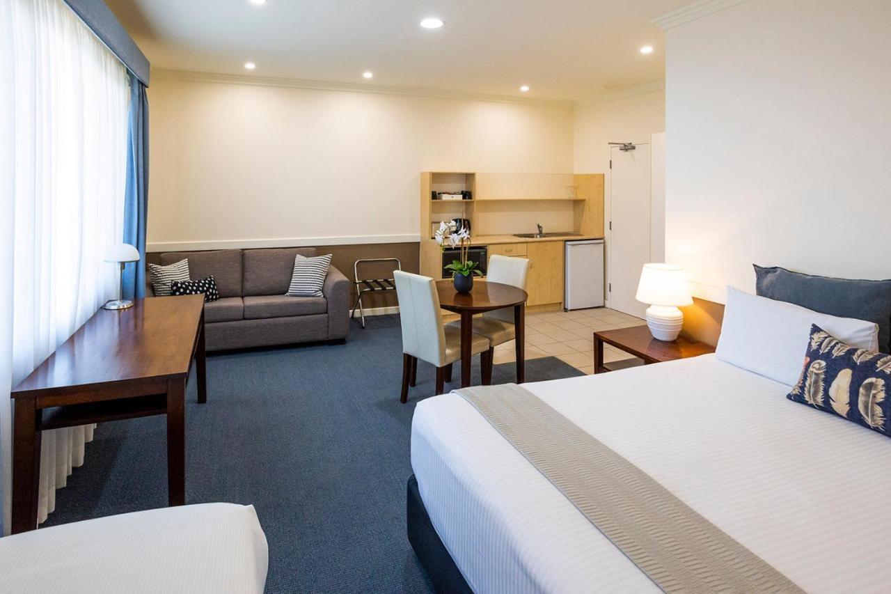 Hawkesbury Race Club 5* Windsor
