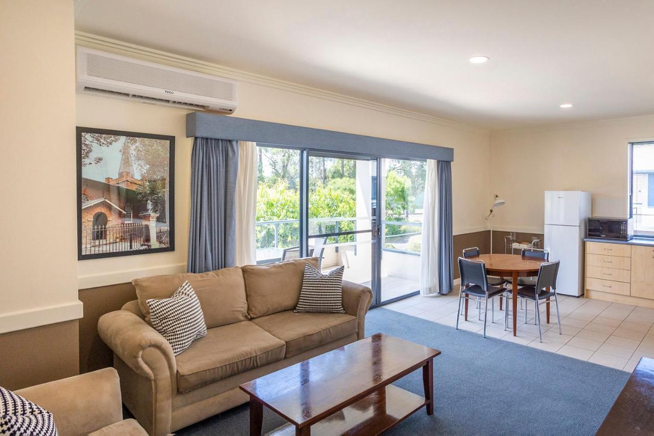 Motel Hawkesbury Race Club 5*