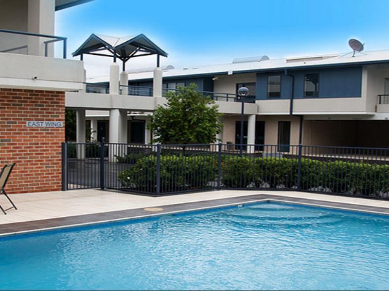 Hawkesbury Race Club 5*